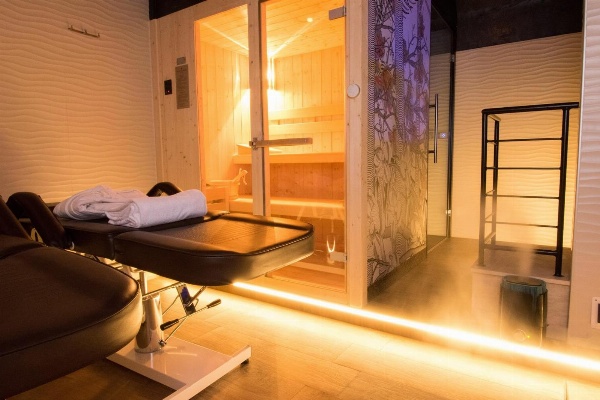 Roma Luxus Hotel image 3